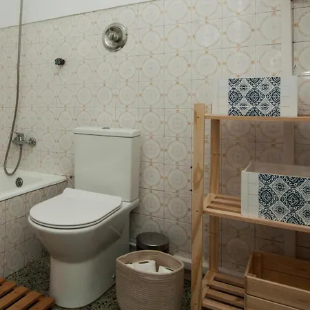 Δωμάτια σε οικογενειακή κατοικία Cost Subway Privado *